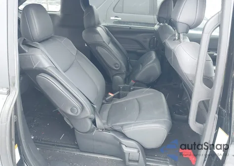 2022 Toyota Sienna Xle Woodland Edition z USA, uszkodzony, nr VIN 5TDASKFC3NS042744